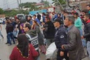 Samsun'da polise taş ve sopalarla saldırdılar!