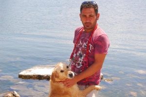 Kavun adlı k&ouml;peğin deniz tutkusu