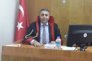 Bursa'da hayvansever Cumhuriyet Savcısı