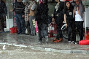 Meteoroloji'den kuvvetli yağış uyarısı