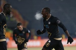 "Umar Aminu Beşiktaş'la imzaladı" iddiası