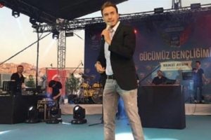 Mustafa Ceceli'ye satırlı saldırı iddiası!
