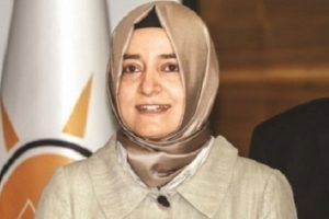 İşte yeni kabinenin tek kadın bakanı