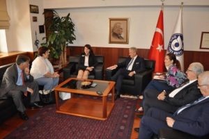 T&uuml;rkiye Yunanistan ticaretinde 10 milyar dolar hedefi
