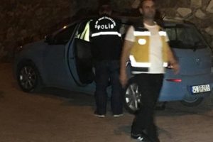 Kiraladığı otomobilde battaniyeye sarılı cesedini buldular!