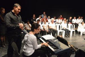 Bursa Nil&uuml;fer'de m&uuml;zik tutkusu engelleri aştı