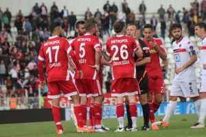 Sivasspor'u kartlar yaktı