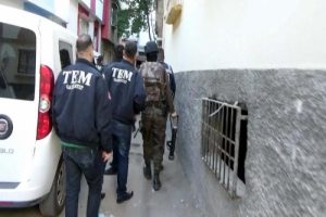 Gaziantep'te PKK operasyonu: 15 g&ouml;zaltı