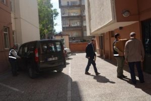Niğde merkezli 4 ilde FET&Ouml;/PDY operasyonu: 11 g&ouml;zaltı