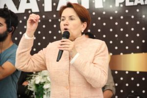 "&Ccedil;atlasanız da patlasanız da biz bu kongreyi yapacağız"