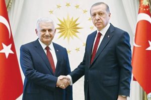 Başbakan'dan 'liderlik' vurgusu: Biz onun ekibiyiz