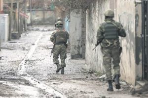 PKK '&ccedil;ekiliyoruz' dedi askerden yanıt geldi!