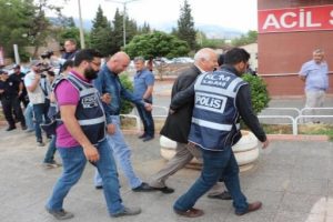 Kahramanmaraş'ta FT&Ouml;/PDY operasyonuna 14 tutuklama