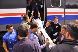 Altında can verdiği trenle taşındı