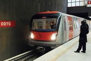 G&ouml;k&ccedil;ek'ten Ankaralılara metro m&uuml;jdesi