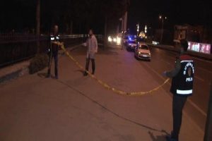 Yol verme kavgası kanlı bitti: 1 yaralı
