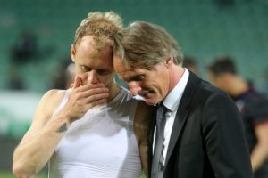 Riekerink, sağ bekte Sabri ve Linnes yerine Semih'e g&ouml;rev verdi