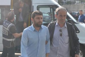 Sahte '&ouml;z&uuml;rl&uuml;' raporu hazırlayan ş&uuml;pheliler adliyede