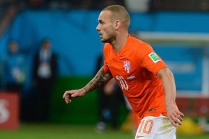 Sakatlanan Sneijder milli takım kadrosundan &ccedil;ıkarıldı