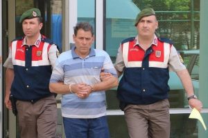 Bir kadın ile iki kıza tacizde bulunan inşaat iş&ccedil;isi tutuklandı