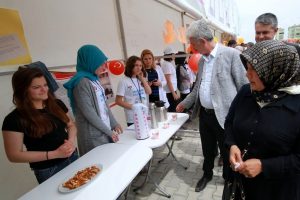 Bursa Yenişehir'de lezzet yarışı