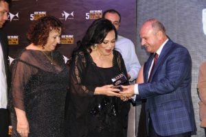 Sinemanın Sultanı T&uuml;rkan Şoray, Atıf Yılmaz i&ccedil;in Mersin'de