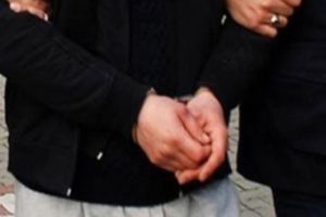 Diyarbakır'da PKK/KCK operasyonu: 42 g&ouml;zaltı