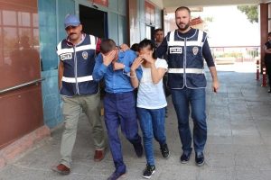 Kahramanmaraş'ta hırsızlık ş&uuml;phelisi 5 kişi yakalandı