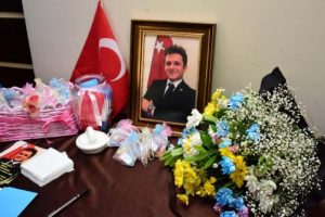 ABD'deki u&ccedil;ak kazasında &ouml;len Ataberk g&ouml;zyaşlarıyla uğurlandı