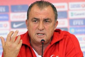 Terim: "Serdar Aziz'i geldiğim g&uuml;n g&ouml;nderdim ama 'Ben gitmiyorum' dedi"