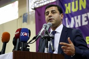 Dokunulmazlık i&ccedil;in HDP'nin taktiği belli oldu