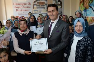 Bursa'da ev hanımlarına pedagoji eğitimi