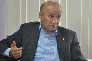 "13-15 transfer yapılacak gibi g&ouml;z&uuml;k&uuml;yor"