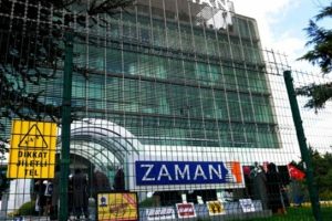 Zaman gazetesi logosunu değiştiriyor!