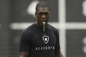 Hollandalı &uuml;nl&uuml; teknik adam Clarence Seedorf'un Gaziantepspor'a &ouml;nerildiği &ouml;ğrenildi