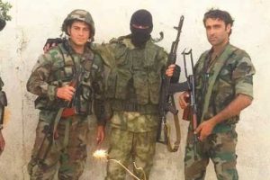 PYD "yabancı militanları" b&ouml;yle kandırıyor!
