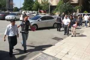 Aydın'da FET&Ouml;/PDY operasyonu: 10 g&ouml;zaltı