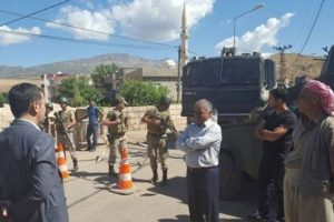 Askerle HDP'li vekil arasında ilgin&ccedil; konuşma