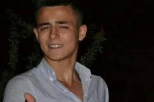 Ehliyetsiz ve kasksız s&uuml;r&uuml;c&uuml; kazada &ouml;ld&uuml;