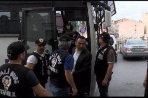 "FET&Ouml;/PDY operasyonu"nda g&ouml;zaltına alınan 34 kişi adliyeye sevk edildi