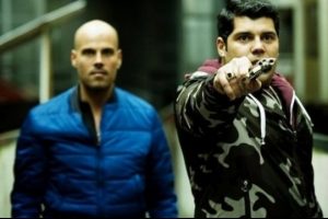 İtalya'yı şok eden Gomorra dizisi mafyayı mı &ouml;v&uuml;yor?