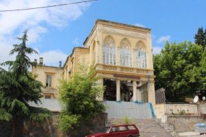 9 yıl &ouml;nce yanan asırlık hastane binasına 'Sağlık M&uuml;zesi' yapılması girişimi