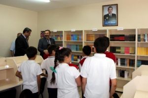 Şehit polisler okul k&uuml;t&uuml;phanelerinde yaşayacak