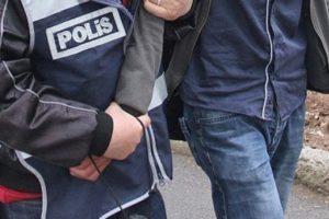 Mardin'de 'canlı bomba' olarak aranan 2 kişi yakalandı