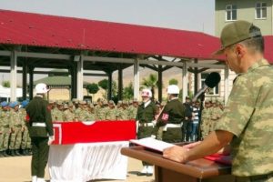 Nusaybin şehidi Astsubay Arif &Ccedil;akır'a uğurlama t&ouml;reni