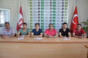İneg&ouml;lspor'da imzalar atıldı!