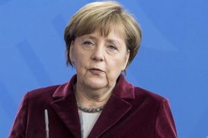 Merkel'in s&ouml;zc&uuml;s&uuml;nden 'T&uuml;rkiye' a&ccedil;ıklaması