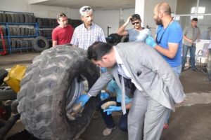 TIR'ın &uuml;zerindeki vin&ccedil;te 311 kilo eroin ele ge&ccedil;ti