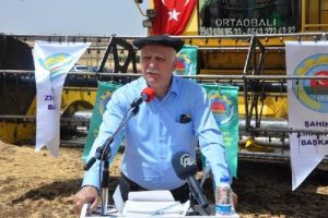 Bayraktar: Hedefimiz 30 milyon ton buğday &uuml;retmek