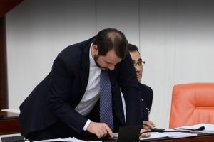 Bakan Berat Albayrak şanssızlık yaşadı